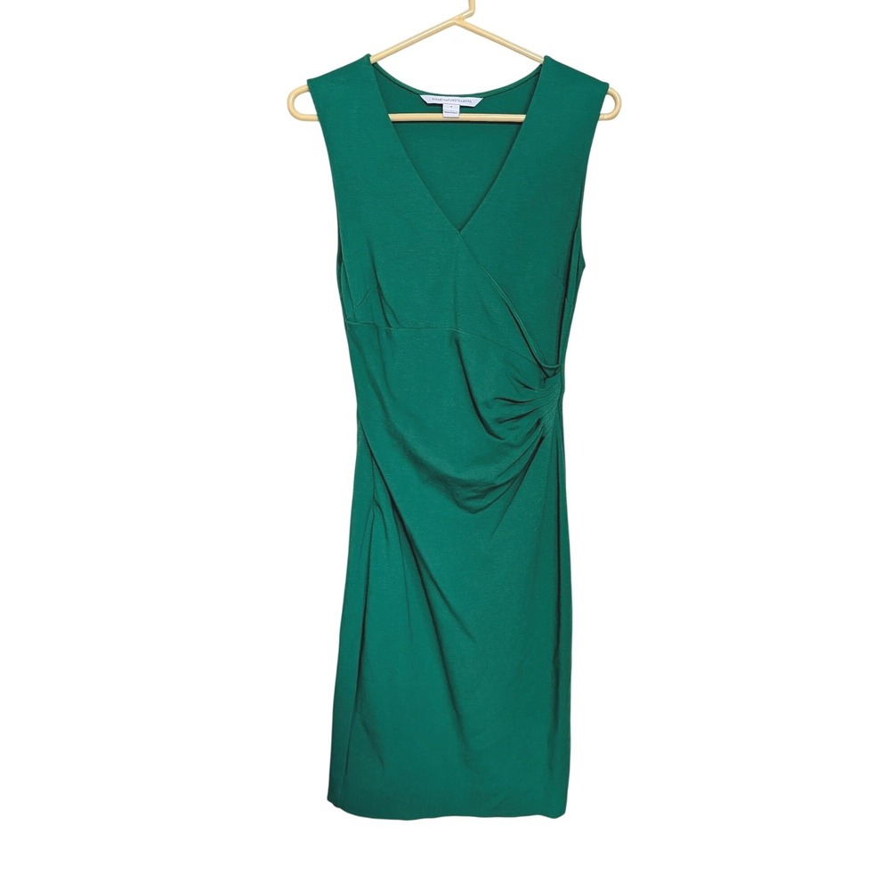 Diane von Furstenberg Layne Green Ruched V-Neck Sheath Dress Office Size 4